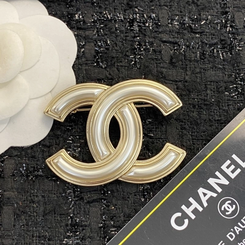 Chanel Brooches Contemporary 221748