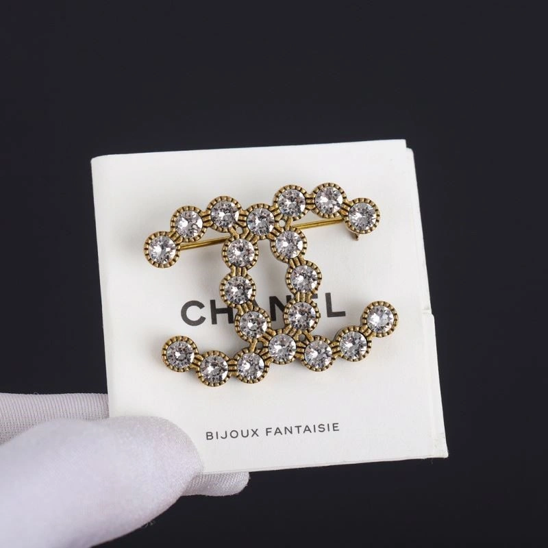 Reliable Chanel Brooches 221738