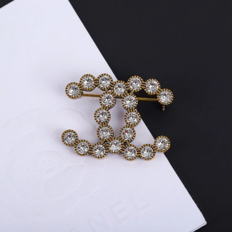 Reliable Chanel Brooches 221738
