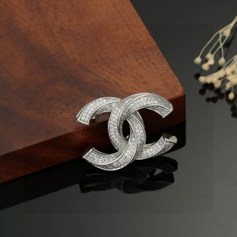 Chanel Brooches Breathable 220389