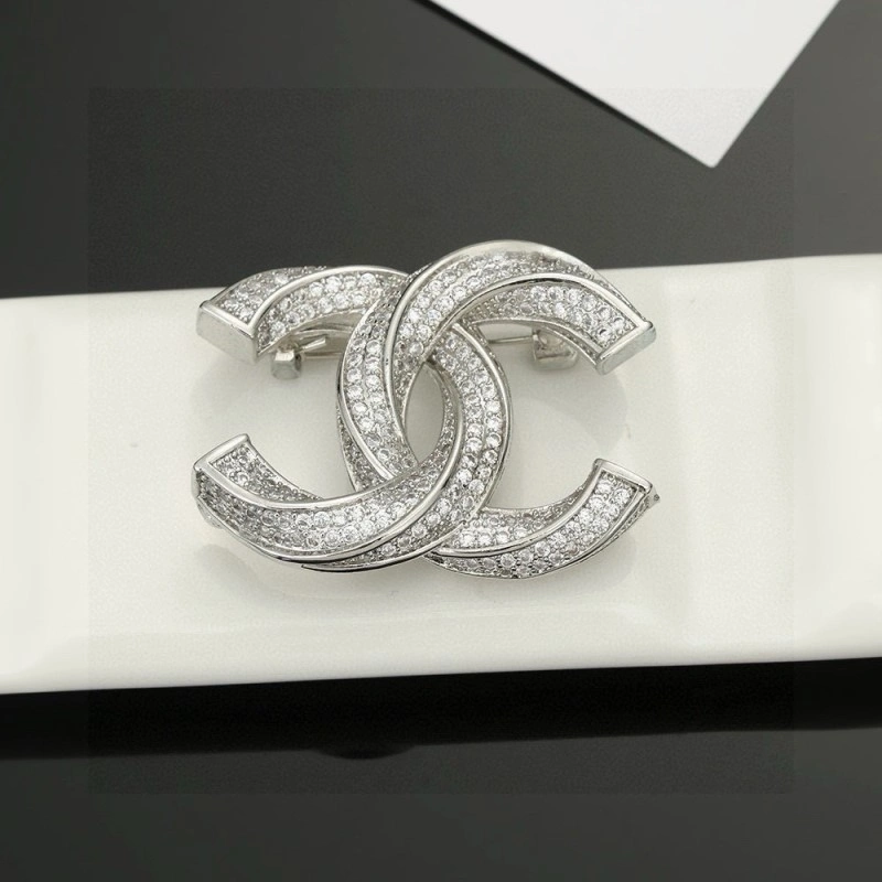Chanel Brooches Breathable 220389