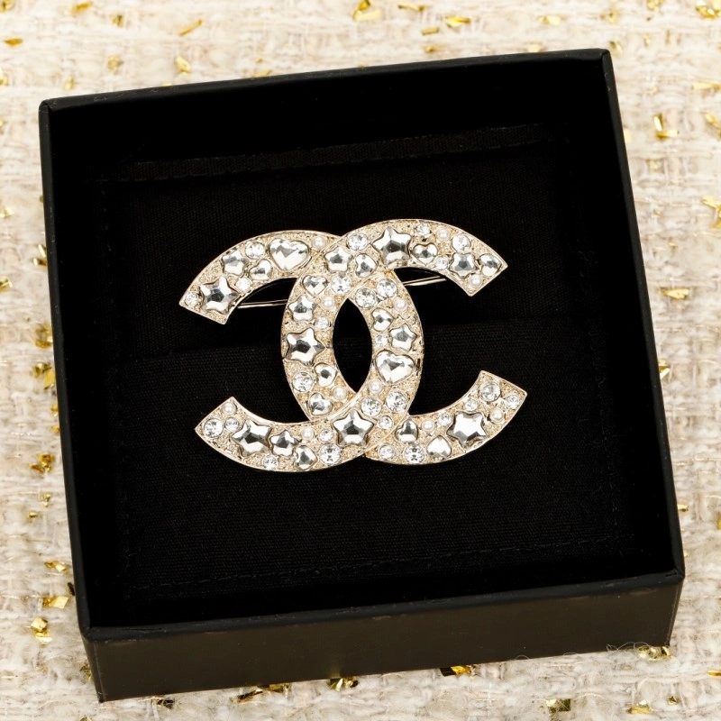 Chanel Brooches TravelReady 220387