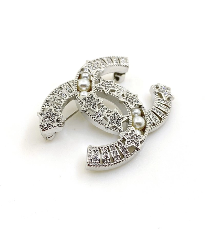 Chanel Brooches Durable 220379