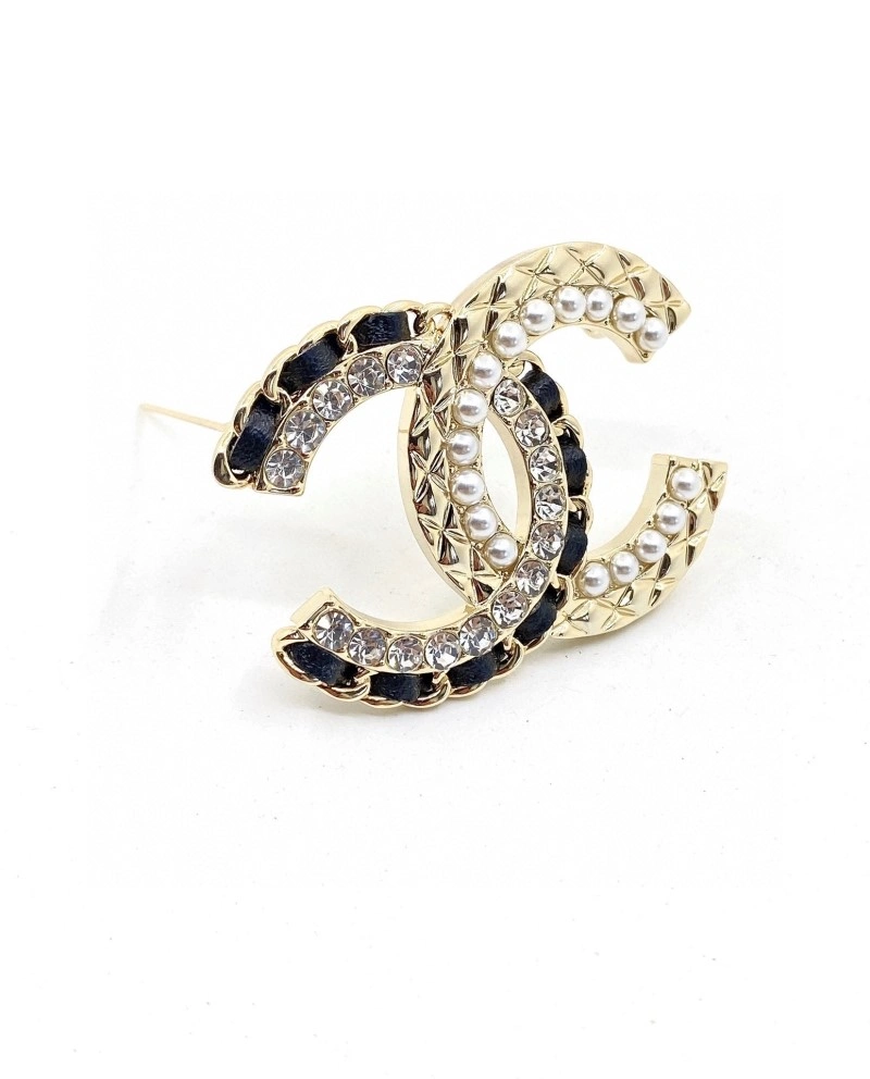 Lightweight Chanel Brooches 220371