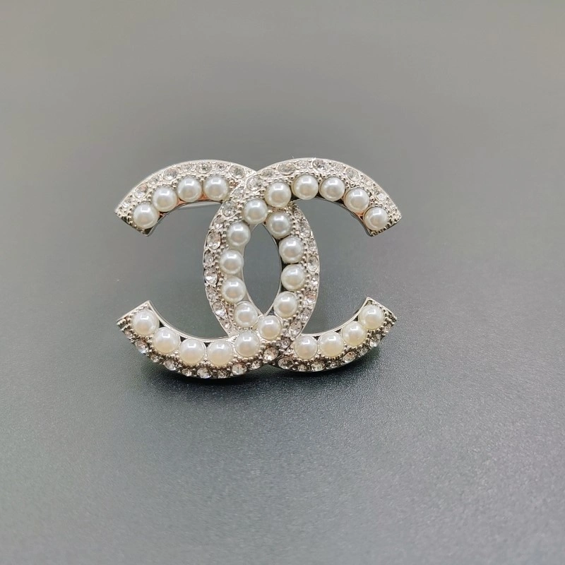 Functional Chanel Brooches 220375