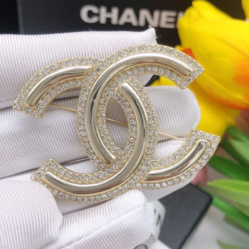 AllSeason Chanel Brooches 220401