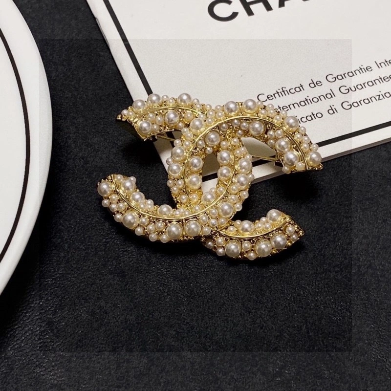 Chanel Brooches Trendy 220360