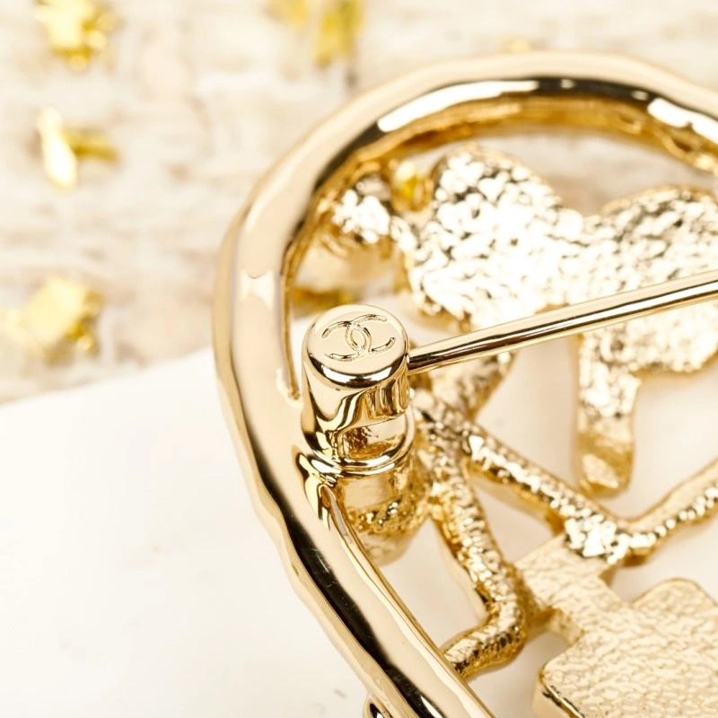Chanel Brooches HighQuality 220361