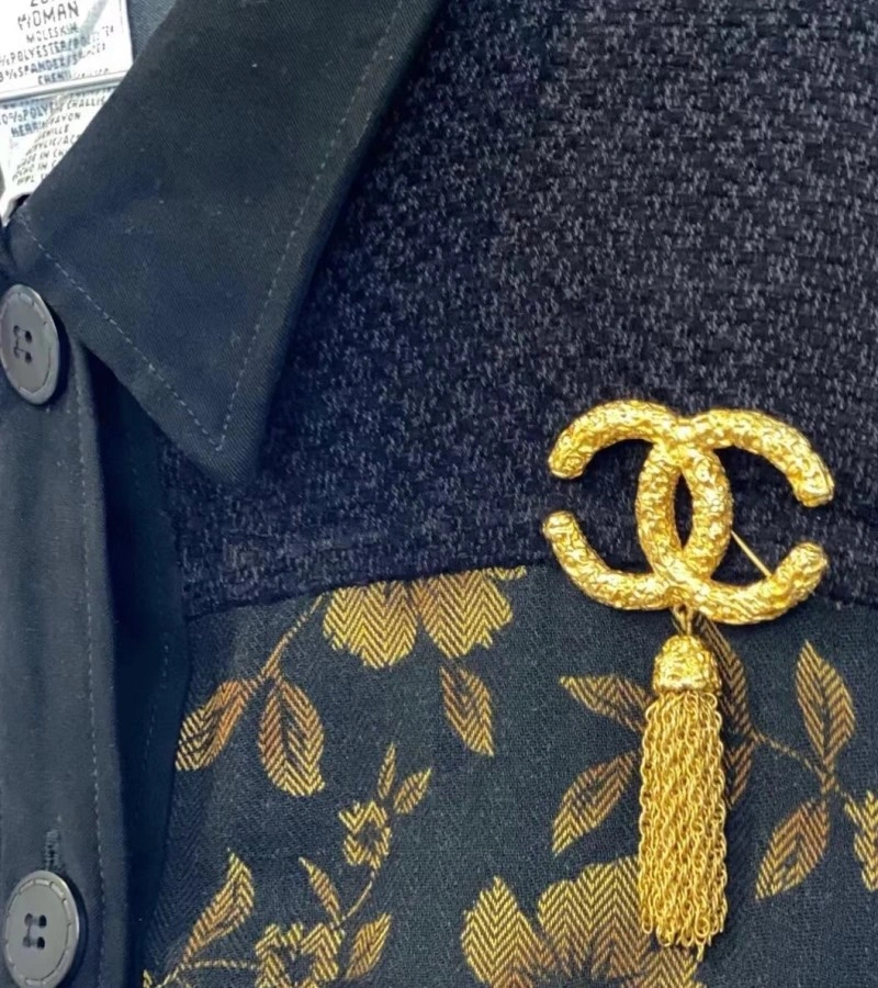 Chanel Brooches Fashionable 220357