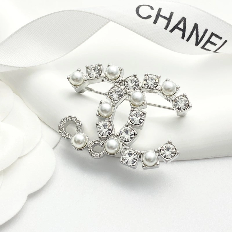 Chanel Brooches TravelReady 220350