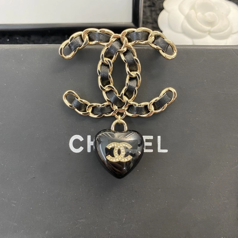 Trendsetting Chanel Brooches 220412