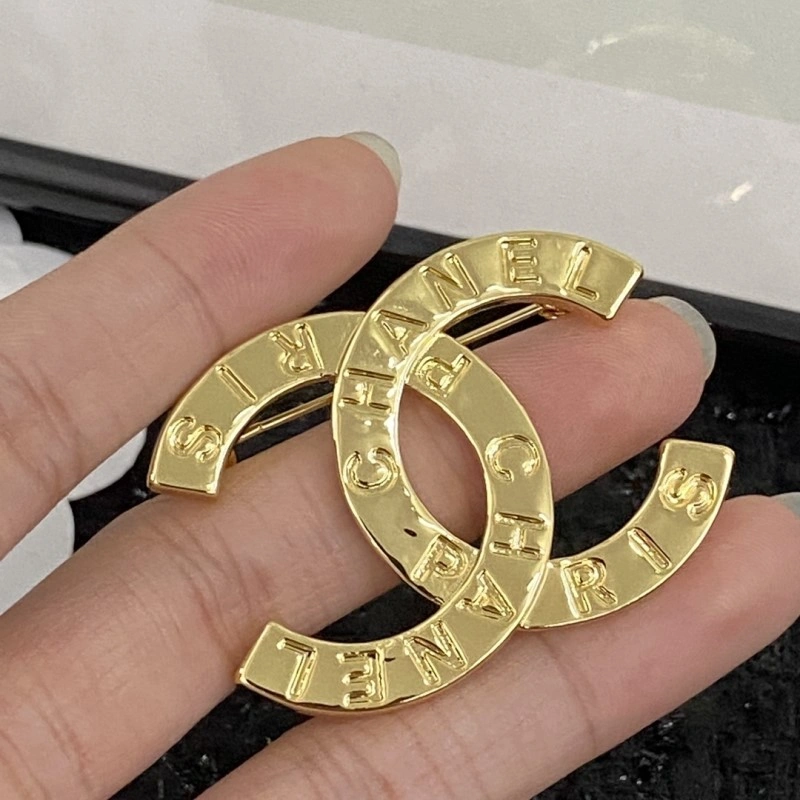 Chanel Brooches GoodFit 220347