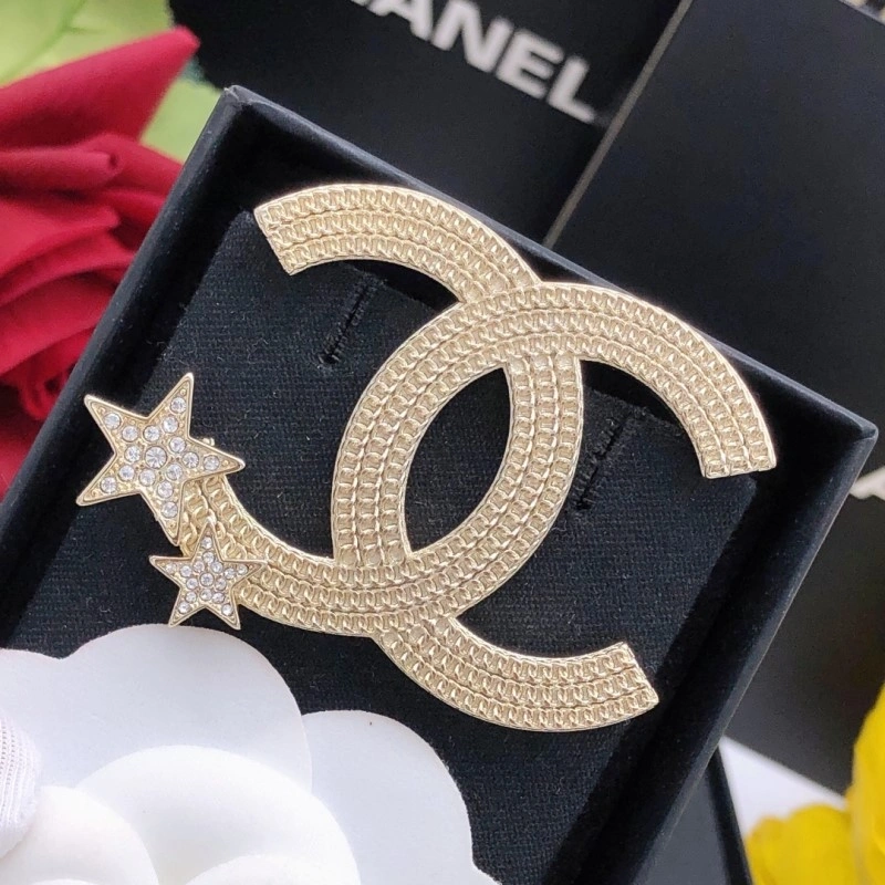 Chanel Brooches ZipUp 220345