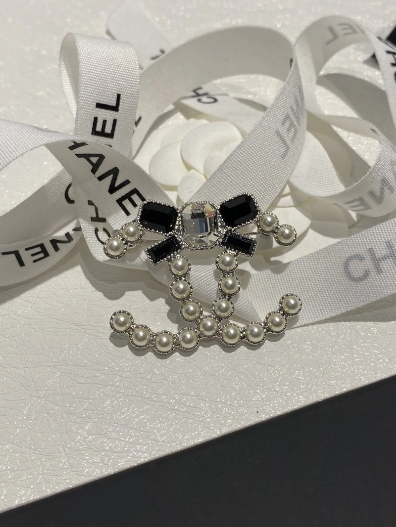 Chanel Brooches Upgraded 220341