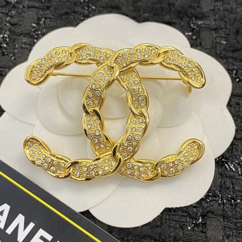 TechFriendly Chanel Brooches 220338