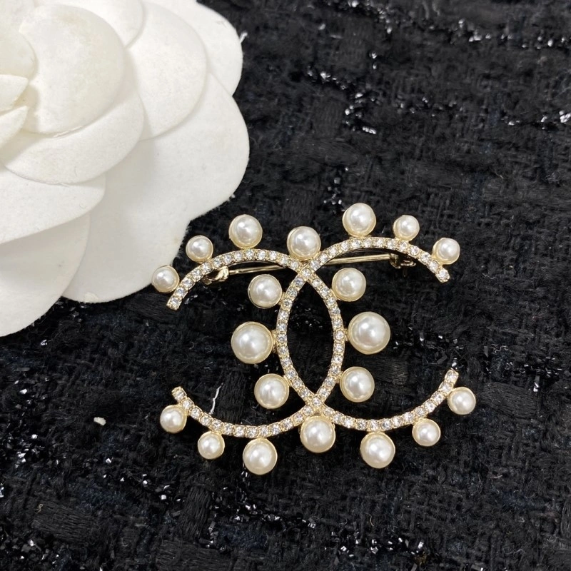 Chanel Brooches Breathable 220334