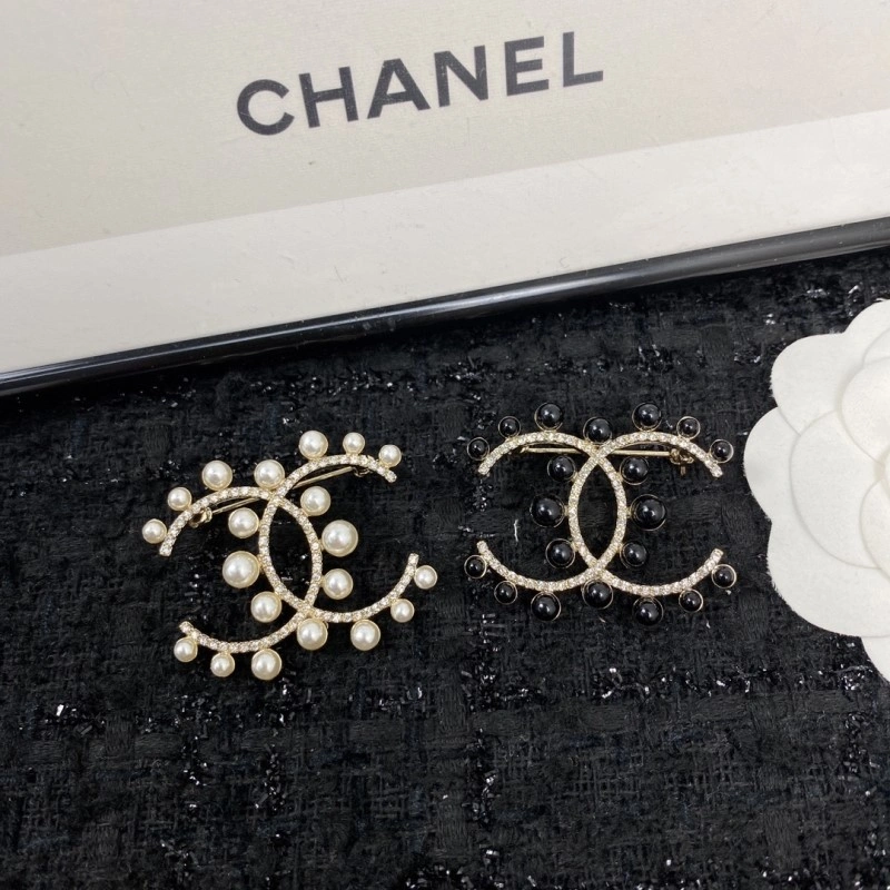 Chanel Brooches Breathable 220334