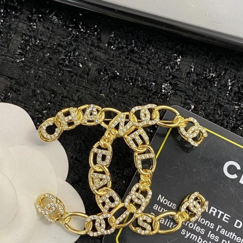 QuickDry Chanel Brooches 220326