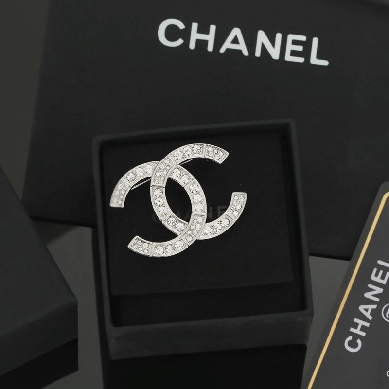 BestValue Chanel Brooches 220325