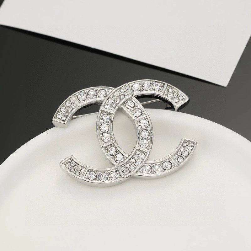 BestValue Chanel Brooches 220325