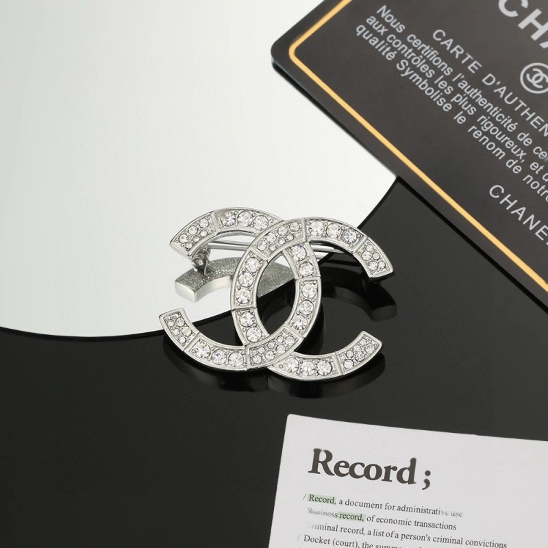 BestValue Chanel Brooches 220325