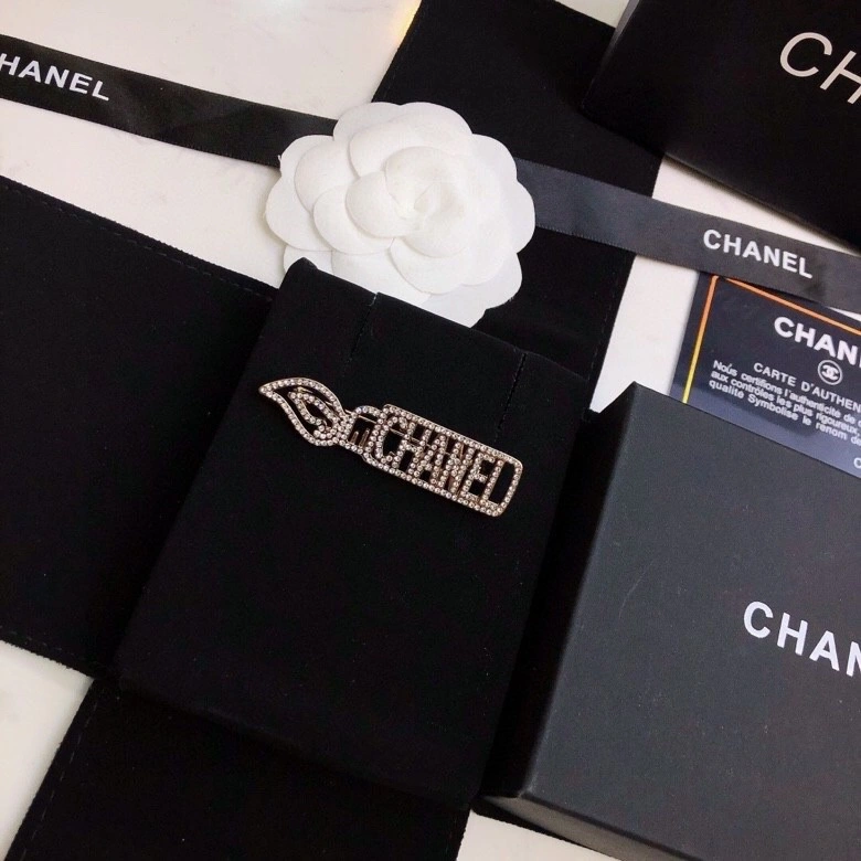 SunProtective Chanel Brooches 220322