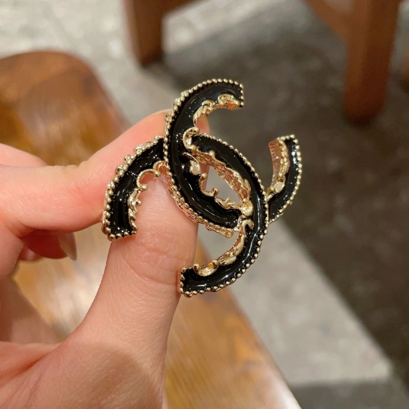 Unisex Chanel Brooches 220304
