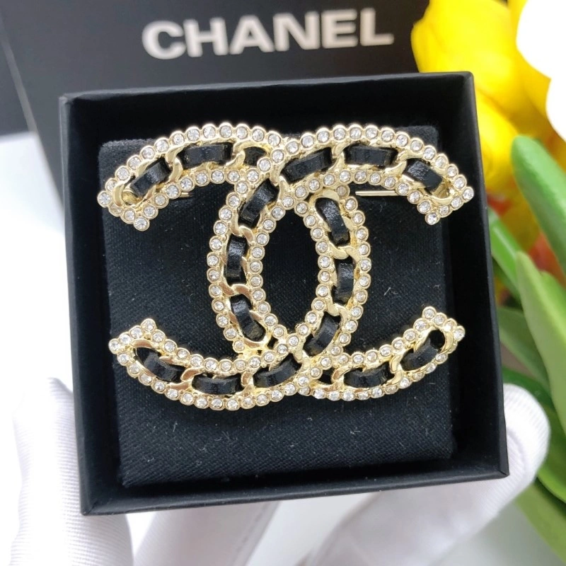Chanel Brooches Soft 220332