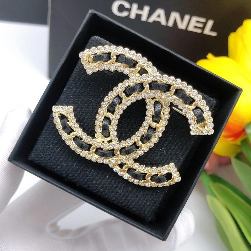 Chanel Brooches Soft 220332
