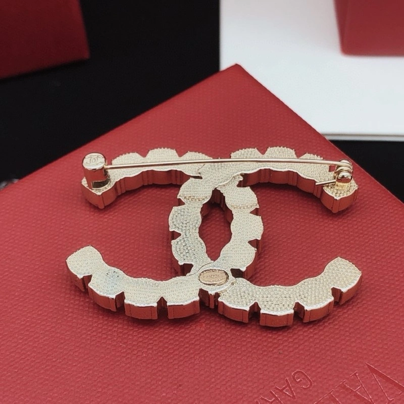 Chanel Brooches Elegant 220305