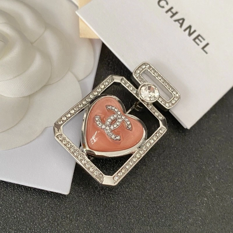 Chanel Brooches StreetReady 220386