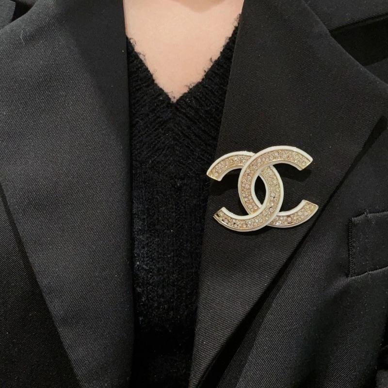 Chanel Brooches WeatherProof 220297