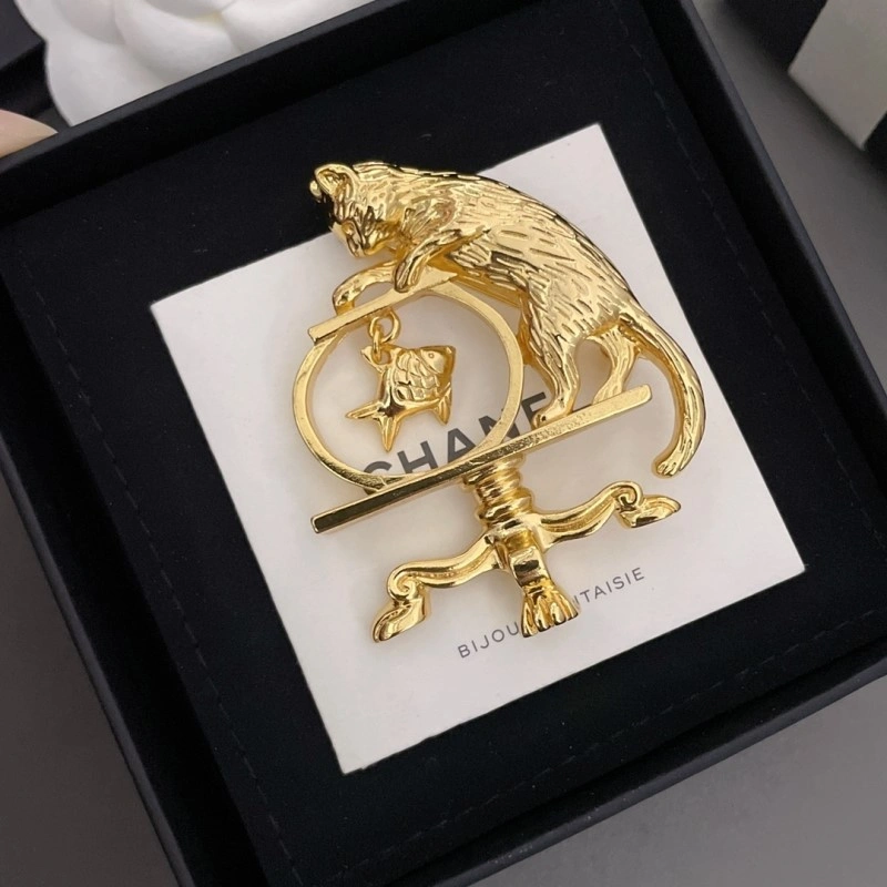 Modern Chanel Brooches 220291