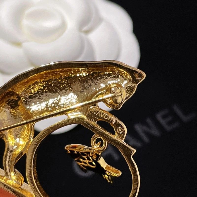 Modern Chanel Brooches 220291