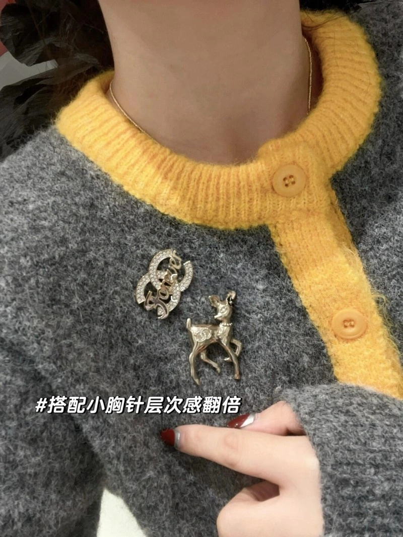 Chanel Brooches Reliable 220286