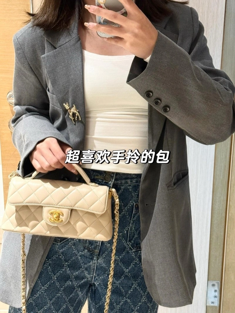 Chanel Brooches Reliable 220286