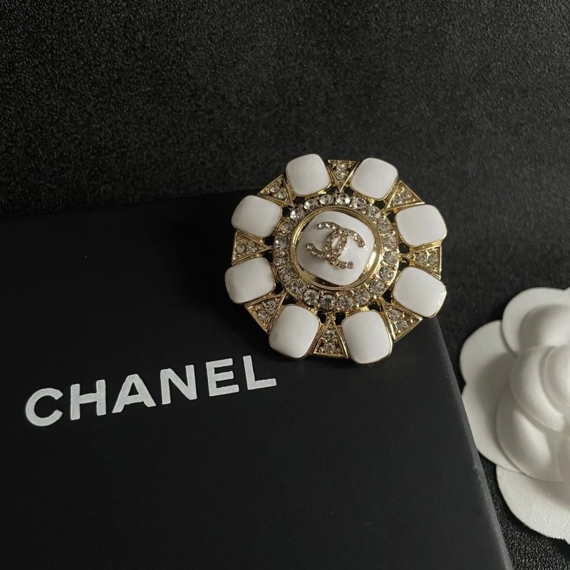 QuickDry Chanel Brooches 220296