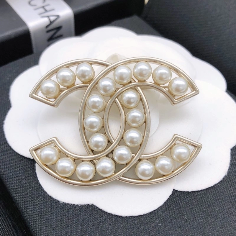 Chanel Brooches UrbanStyle 220285