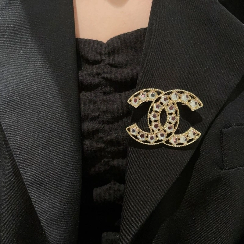 Chanel Brooches DailyWear 220276