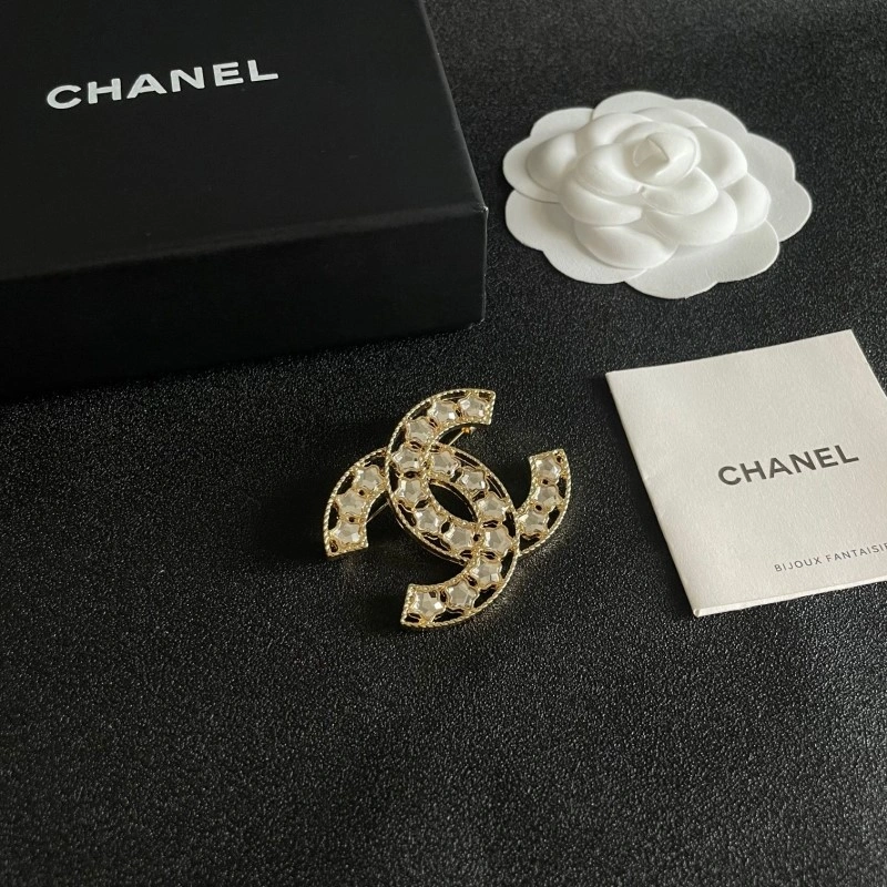 Chanel Brooches DailyWear 220276