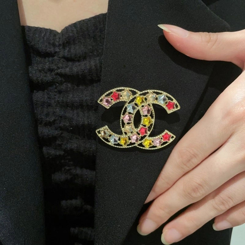Chanel Brooches BestValue 220275