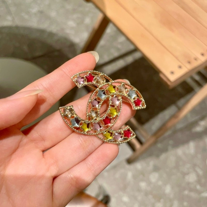 Chanel Brooches BestValue 220275