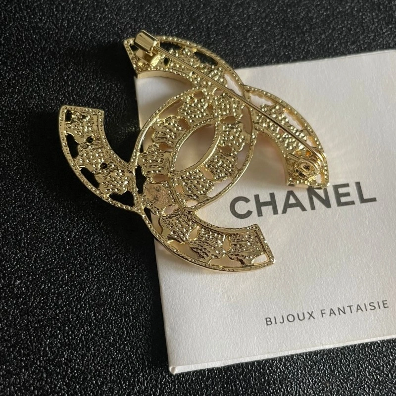 Chanel Brooches BestValue 220275