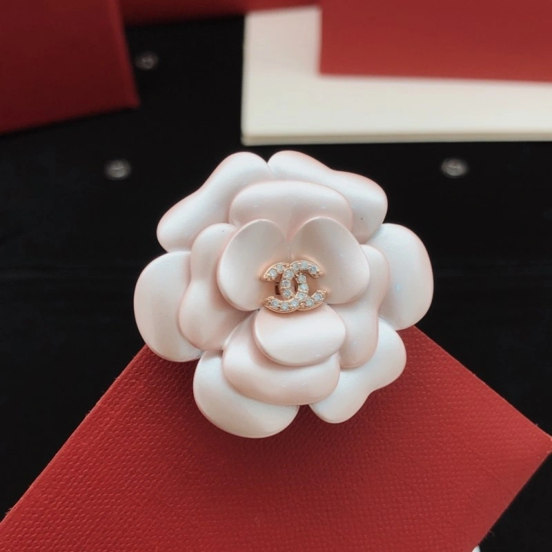Youthful Chanel Brooches 220288