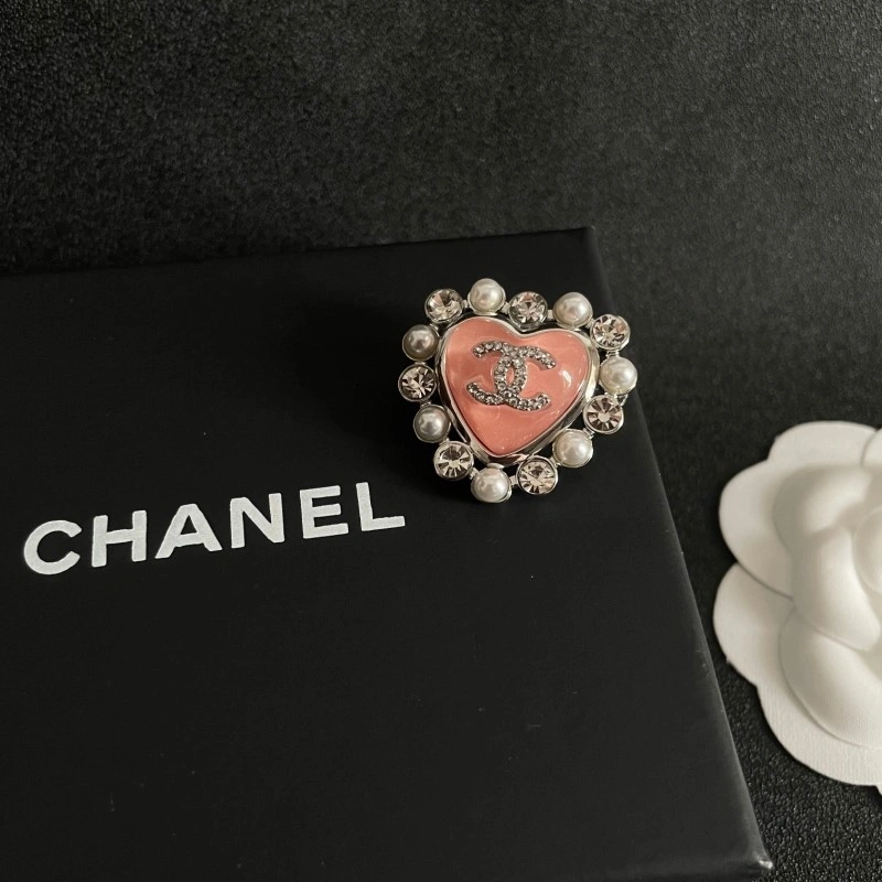 Chanel Brooches Sophisticated 220274