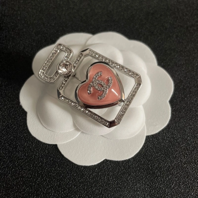 Chanel Brooches Breathable 220264
