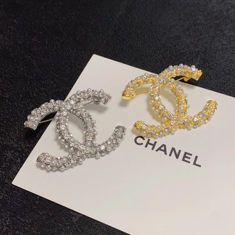 Chanel Brooches FreshLook 220252