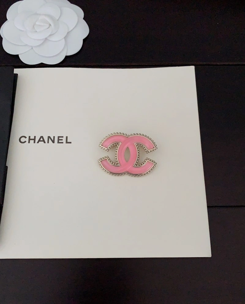 HighQuality Chanel Brooches 220243
