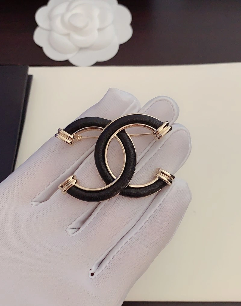 Chanel Brooches FastDry 220257