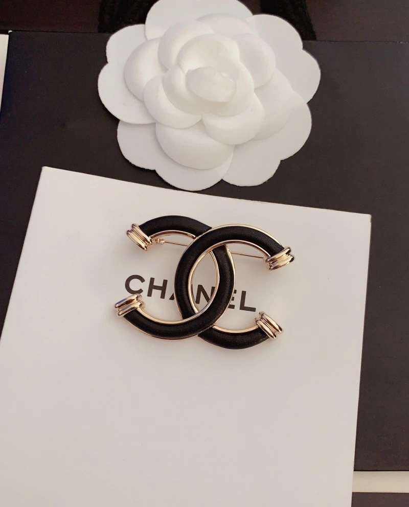 Chanel Brooches FastDry 220257